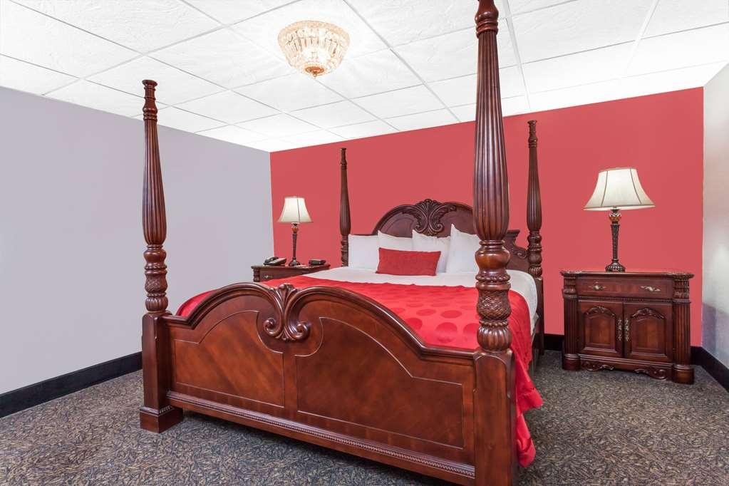 Ramada By Wyndham Henderson/Evansville Rom bilde