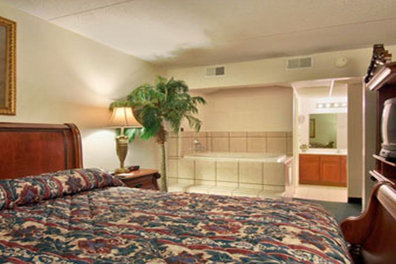 Ramada By Wyndham Henderson/Evansville Eksteriør bilde