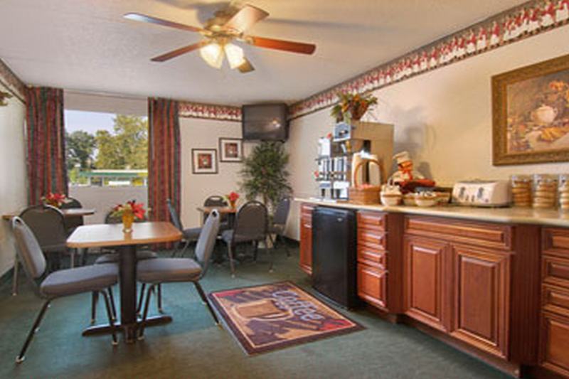 Ramada By Wyndham Henderson/Evansville Eksteriør bilde